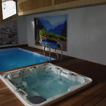 Chalet Marin *